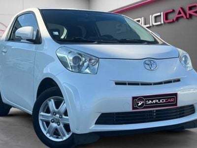 Toyota iQ