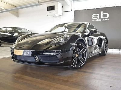 Porsche 718 Cayman