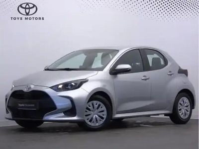Occasion Toyota Yaris 2023 Gris clair Citadine
