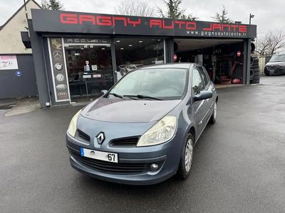 Bleu Occasion 2007 Renault Clio II Dynamique Berline | 4 990 € (Prix cher)