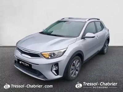 Sparkling silve Occasion 2025 Kia Stonic Active SUV | 21 690 € (Prix assez cher)