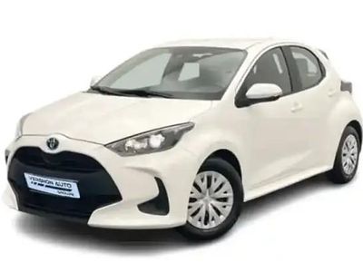 Blanc Occasion 2022 Toyota Yaris Hybrid Berline | 18 390 € (Bon prix)