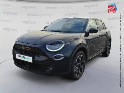 Noir Occasion 2024 Fiat 600 La Prima SUV | 20 499 € (Prix juste)