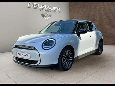 Blanc Occasion 2024 Mini Cooper SE Classic Citadine | 34 490 € (Prix cher)