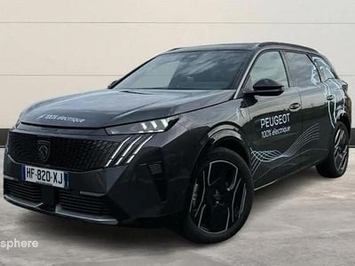 Gris Nouvelle 2025 Peugeot 5008 GT SUV | 41 990 € (Prix juste)