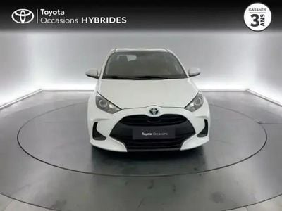 Blanc Occasion 2023 Toyota Yaris Hybrid Berline | 18 990 € (Prix juste)