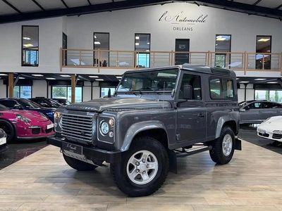 Noir Occasion 2009 Land Rover Defender Citadine | 35 990 €