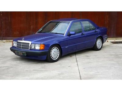Bleu Occasion 1992 Mercedes 190 Avantgarde Berline | 14 900 €