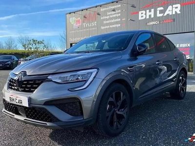 Gris Occasion 2023 Renault Arkana Engineered SUV | 22 490 € (Prix juste)