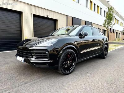 Noir Occasion 2019 Porsche Cayenne SUV | 65 000 €