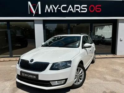 Blanc Occasion 2016 Skoda Octavia Style Break | 14 990 € (Prix assez cher)