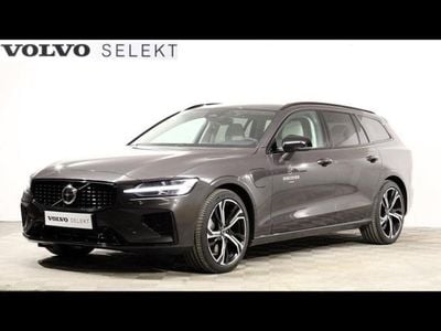 Gris Occasion 2024 Volvo V60 Plus Break | 57 900 €