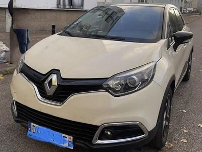 Occasion Renault Captur Intens 109 ch (80 kW) 2015 Beige SUV