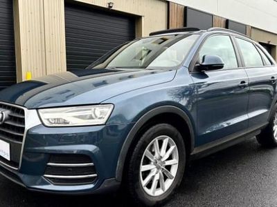 Bleu Occasion 2015 Audi Q3 Ambition SUV | 16 990 € (Prix juste)