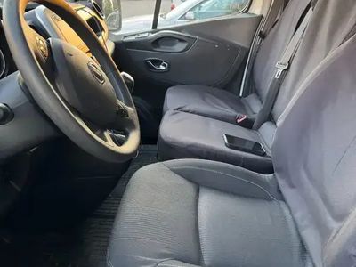 Nissan NV300