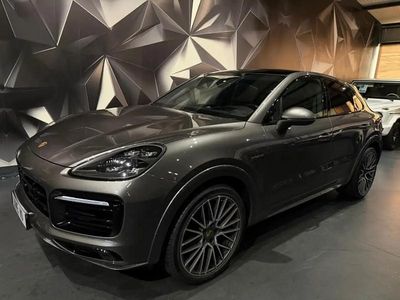 Gris Occasion 2020 Porsche Cayenne SUV | 68 990 € (Prix assez cher)
