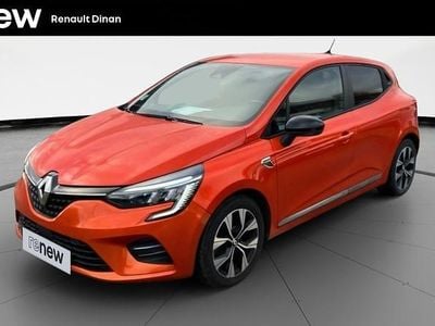Orange Occasion 2022 Renault Clio V LIMITED Citadine | 14 490 € (Prix juste)