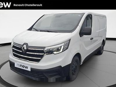Blanc Occasion 2022 Renault Trafic Monospace | 22 990 € (Prix juste)