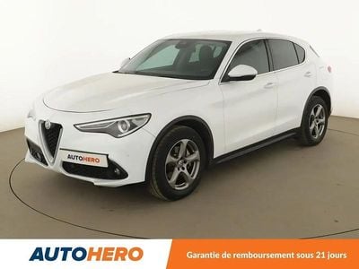 Blanc Occasion 2018 Alfa Romeo Stelvio Super SUV | 21 590 € (Prix juste)