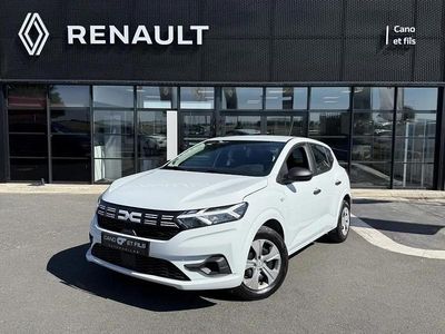 Blanc Occasion 2024 Dacia Sandero Essentiel | 11 990 € (Bon prix)