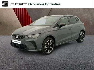 Gris graphène Nouvelle 2025 Seat Ibiza FR Berline | 24 590 € (Prix juste)
