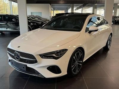 Blanc Occasion 2024 Mercedes CLA180 Shooting Brake Progressive Break | 29 990 € (Super prix)
