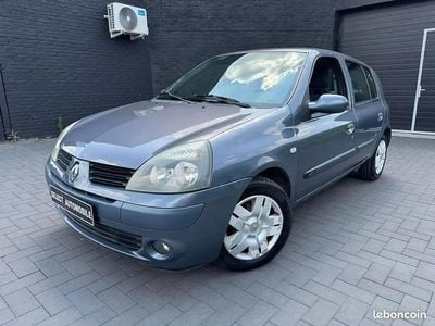 Renault Clio II