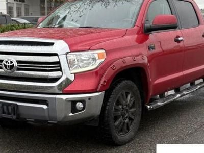 Rouge Occasion 2017 Toyota Tundra Edition Pick-up | 45 580 €