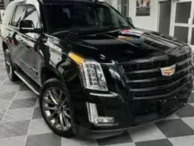 occasion Cadillac Escalade Luxe Tout Compris Hors Homologation 4500e