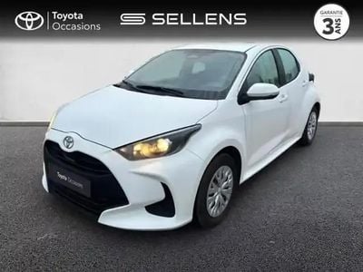 Blanc Occasion 2024 Toyota Yaris Hybrid Berline | 19 880 € (Bon prix)