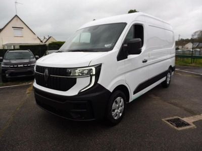 Nouvelle 2025 Renault Master Berline | 37 790 € (Prix juste)