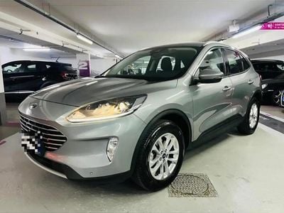 Gris Occasion 2021 Ford Kuga Titanium SUV | 12 890 € (Super prix)