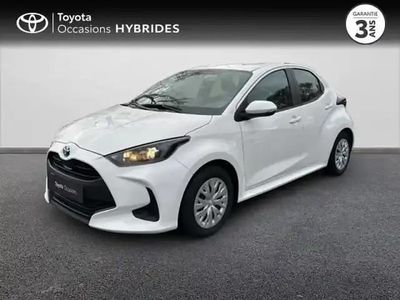 Blanc Occasion 2023 Toyota Yaris Hybrid Berline | 17 990 € (Bon prix)