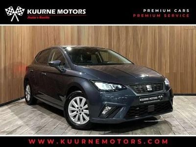 Gris Occasion 2023 Seat Ibiza Berline | 13 500 € (Prix juste)