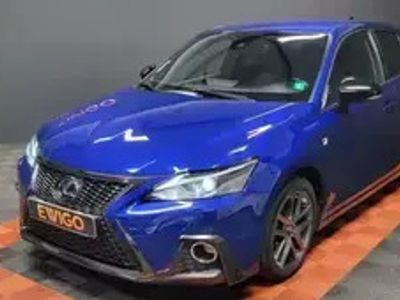 Lexus CT200h