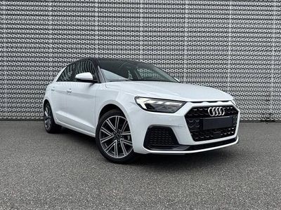 Blanc glacier métallisé noir mythe métallisé Occasion 2025 Audi A1 Sportback Design Citadine | 25 990 € (Prix juste)