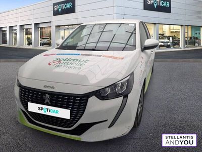 Blanc Occasion 2021 Peugeot 208 Business-Line Citadine | 10 990 € (Prix juste)