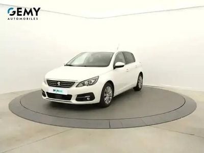 Blanc Occasion 2021 Peugeot 308 Allure Berline | 15 290 € (Bon prix)