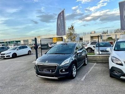Gris Occasion 2016 Peugeot 3008 Style SUV | 8 990 €
