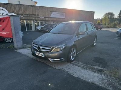 Mercedes B200