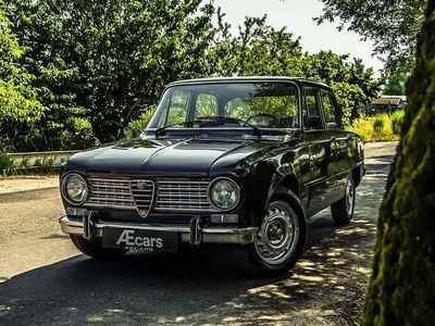 Rouge Occasion 1964 Alfa Romeo Giulia 1300 | 29 950 €