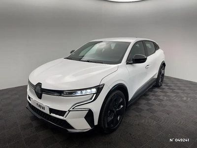 Occasion Renault Megane E-Tech Evolution 95 kW (130 ch) 2024 Blanc Berline