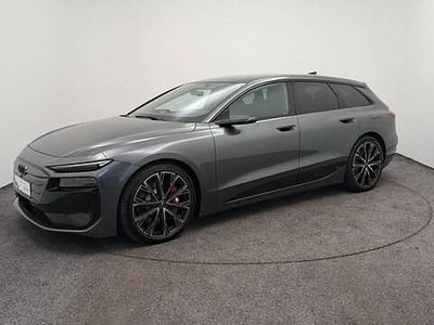 Gris daytona nacré Occasion 2025 Audi e-tron Sport SUV | 108 200 €