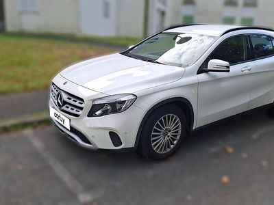 Mercedes GLA180