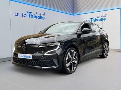 Noir Occasion 2023 Renault Mégane Techno Berline | 25 990 € (Prix juste)