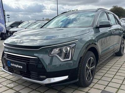 Vert Occasion 2025 Kia Niro Active SUV | 30 790 € (Prix assez cher)