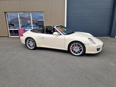 Porsche 911 Carrera 4S Cabriolet
