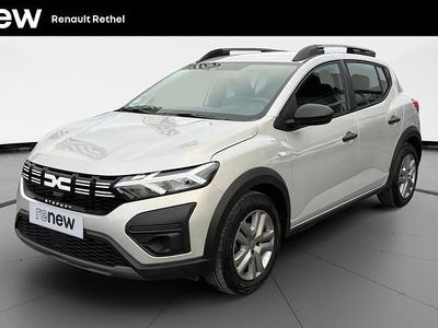 Gris Occasion 2023 Dacia Sandero Essentiel Citadine | 15 490 € (Prix juste)