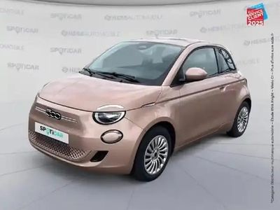 Blanc Occasion 2023 Fiat 500e Action Citadine | 14 499 € (Prix assez cher)