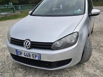 Gris Occasion 2011 VW Golf VI Citadine | 4 200 € (Prix juste)